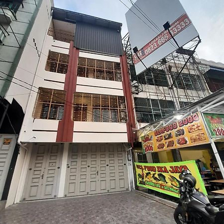 Oyo 93101 Al-Ainah Family Homestay Medan Ngoại thất bức ảnh