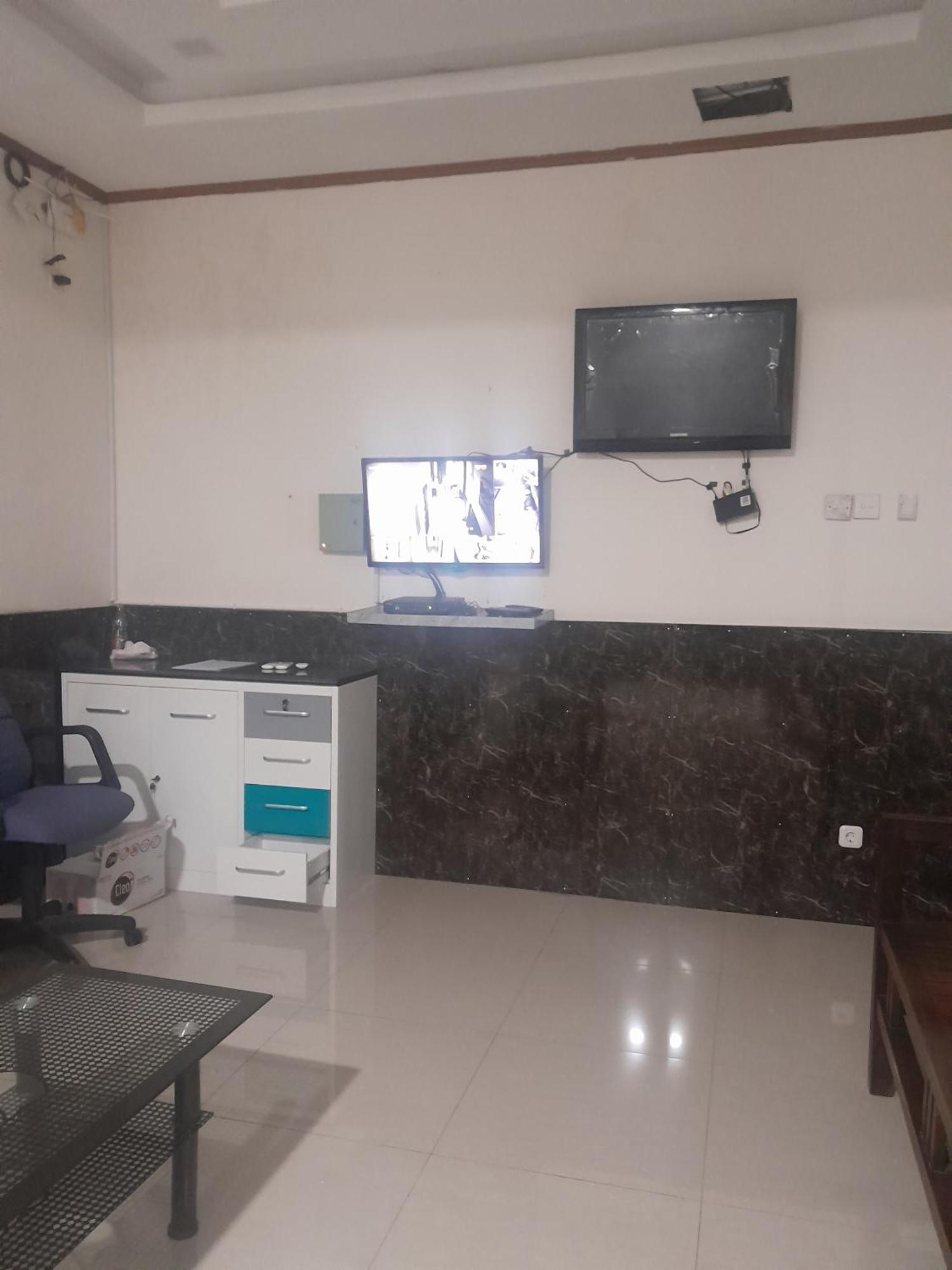 Oyo 93101 Al-Ainah Family Homestay Medan Ngoại thất bức ảnh